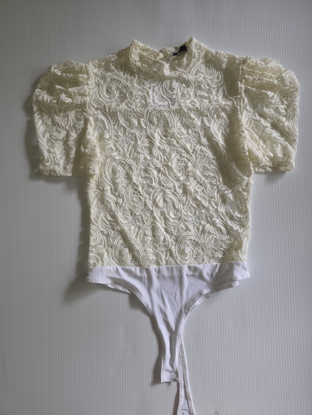 Express Cream Lace High Neck Bodysuit Size M